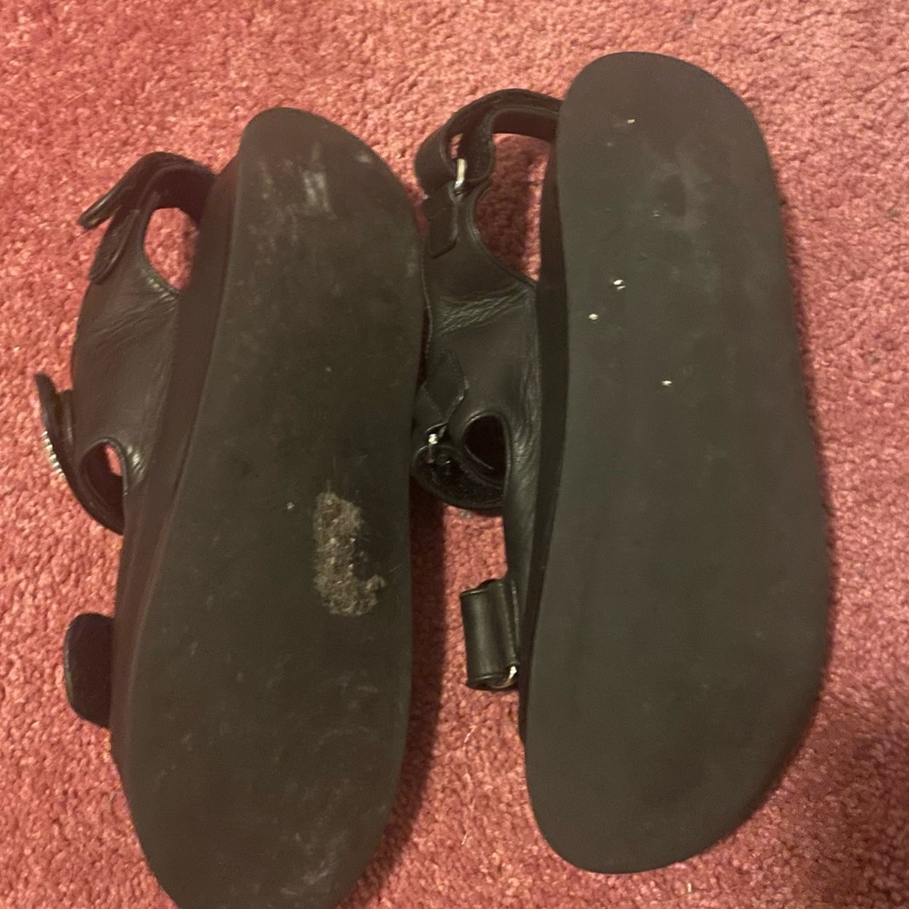 Ahegra James shoes